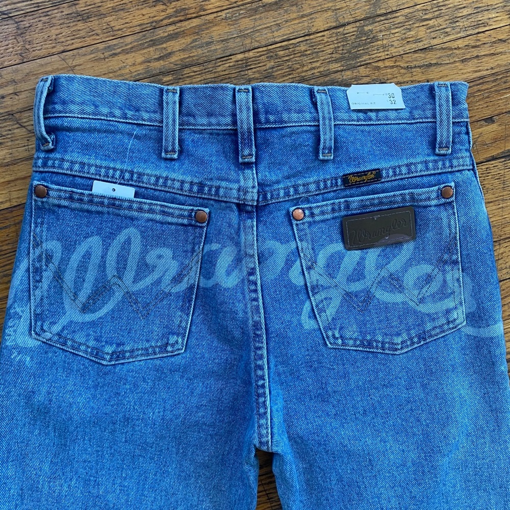 COPY - Wrangler On My Booty Jeans